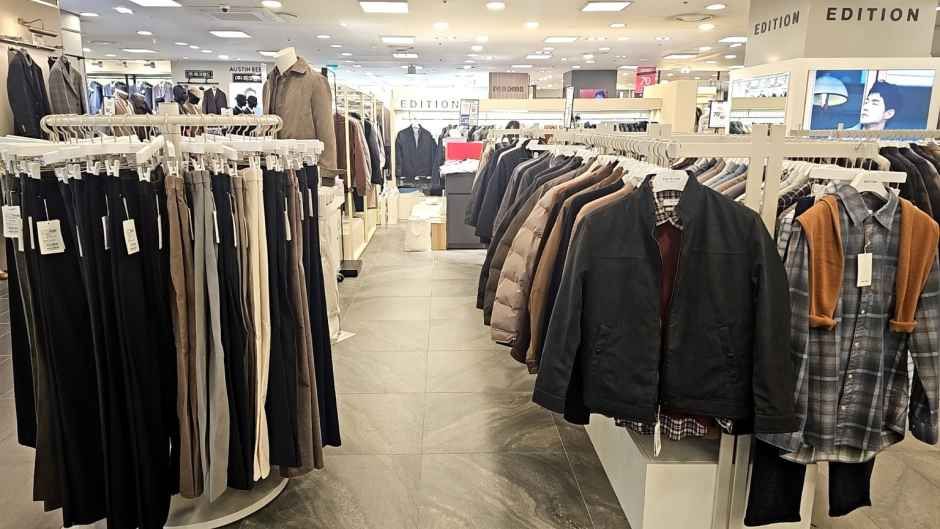 エディション ニューコアアウトレット 坪村店