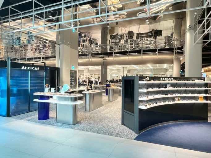 [事後免税店] アフリカ眼鏡・ロッテプレミアムアウトレットウィワン（儀王）店(아프리카안경 롯데프리미엄아울렛 의왕점)