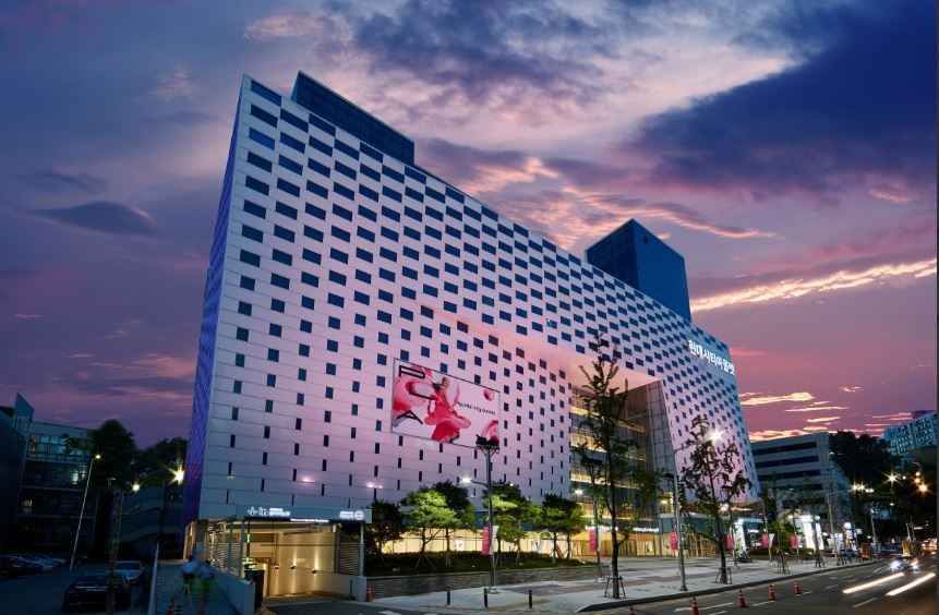 [事後免税店] BLACKYAK（ブラックヤク）・現代アウトレットテグ（大邱）店(블랙야크 현대아울렛 대구점)