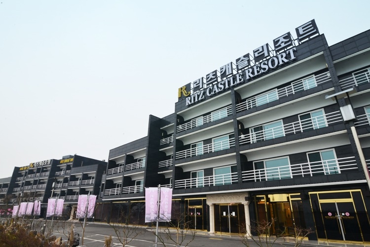 Ritz Castle Resort