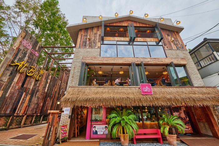 エイビーカフェ（ab cafe） At Bali
