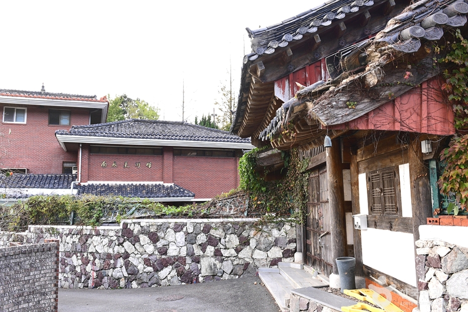 长田美术馆(旧,南辰美术馆)