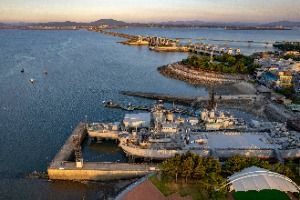 삽교호 함상공원