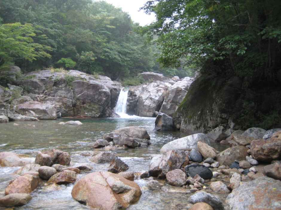 하동_연우펜션_내외부 (2).jpg