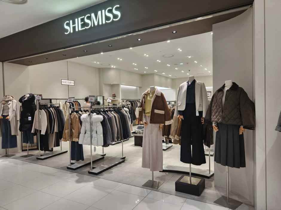 쉬즈미스 타임스퀘어점