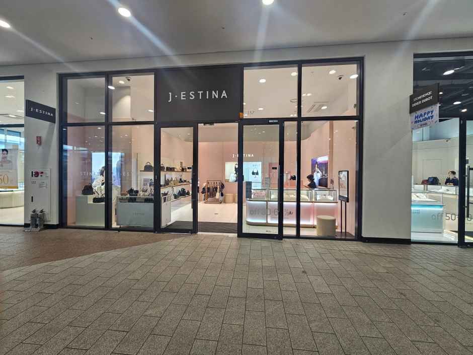 J.ESTINA 现代高级奥特莱斯松岛店