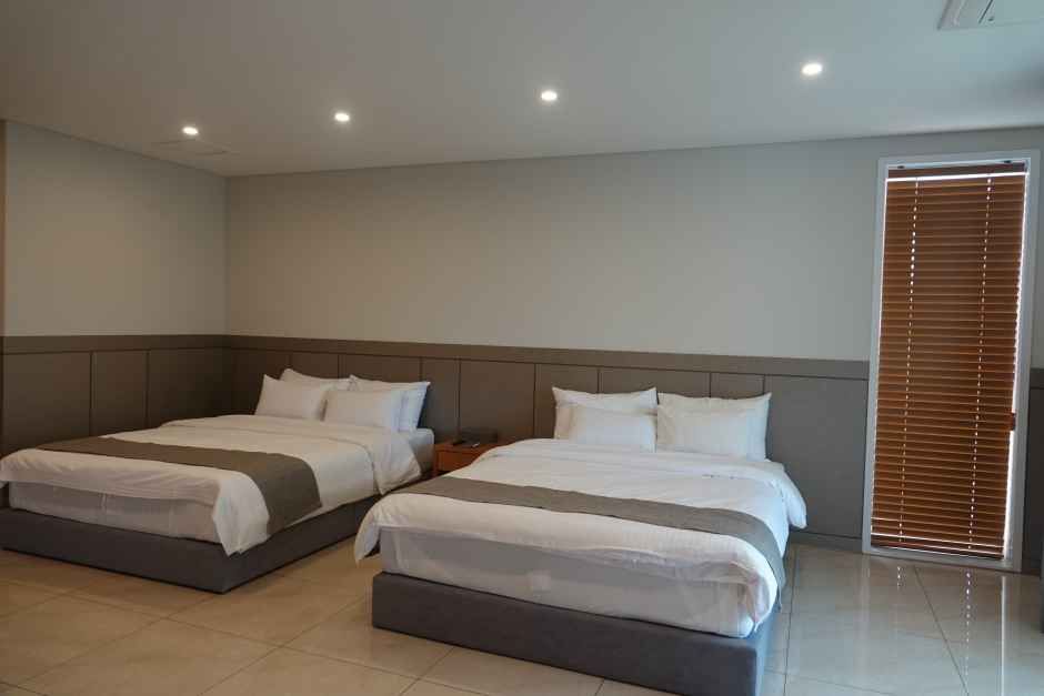 제주_MJ리조트_Suite Garden (1).jpg