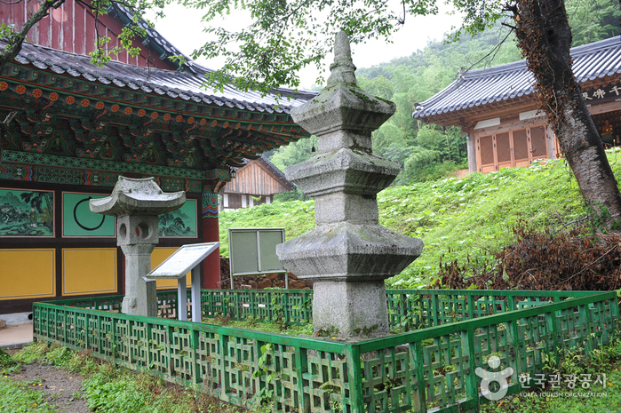용천사 석등