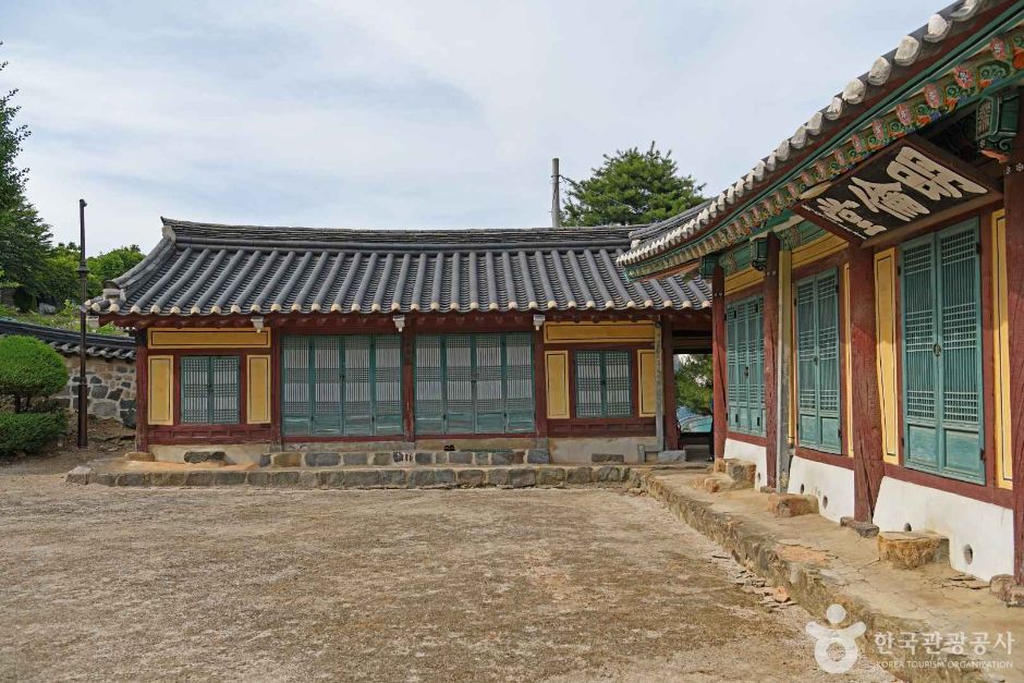 Sinchang Hyanggyo