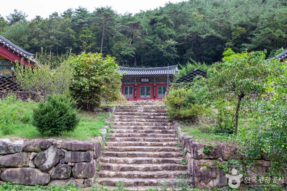 龍潭寺（安東）