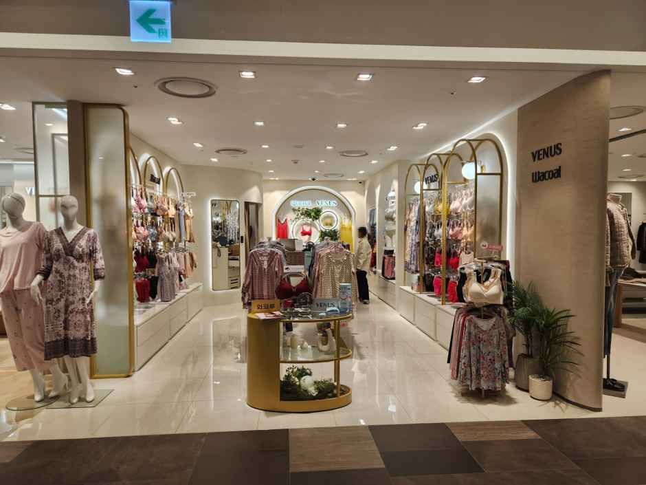 Venus Times Square店