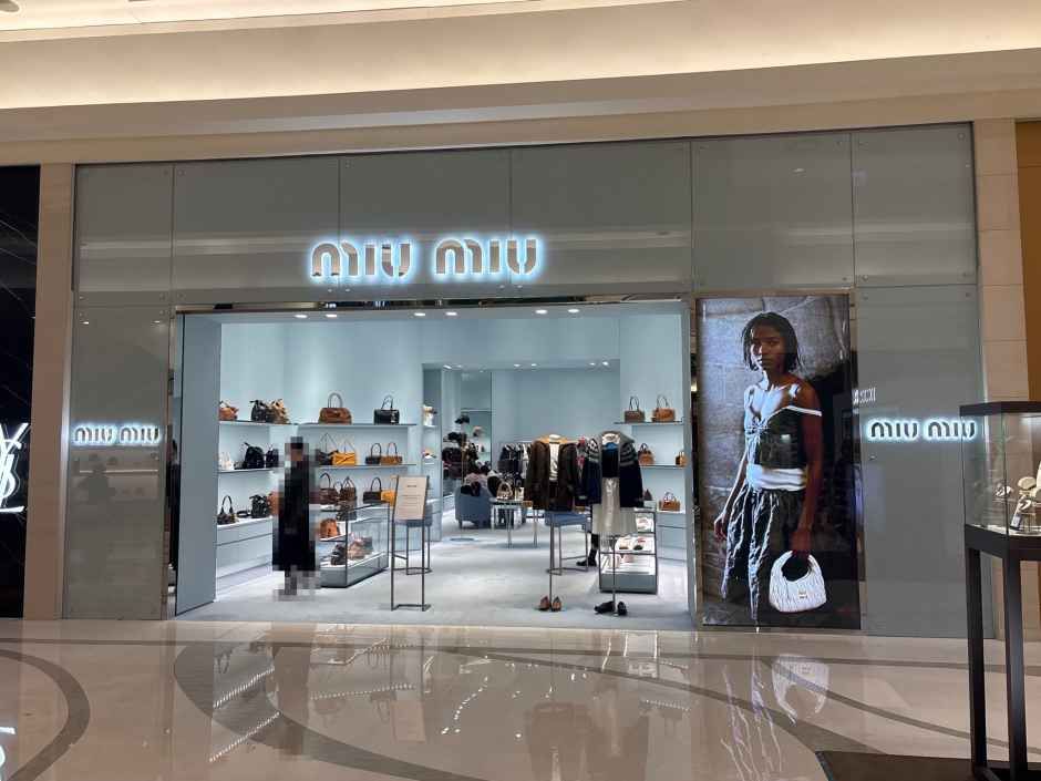 Miu Miu 新世界百货 Centum City店