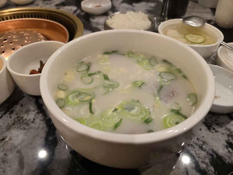 성남_우수옥 정자본점 (3).jpg