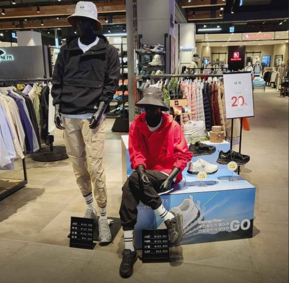 [事後免税店] NEPA（ネパ）・ロッテモールクンサン（群山）店(네파 롯데몰 군산점)