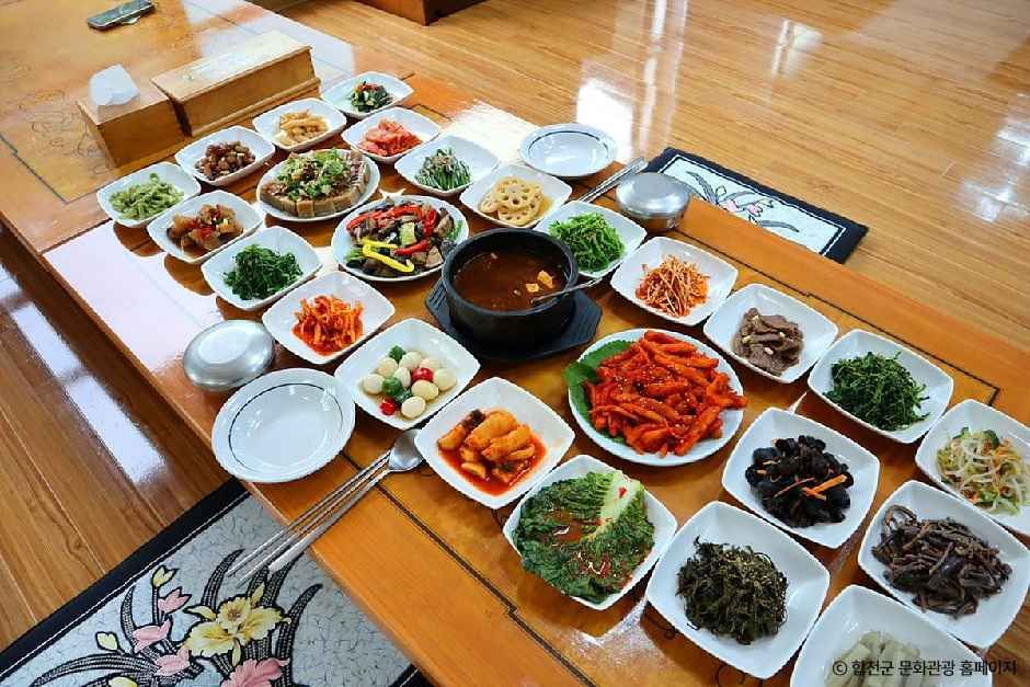 해인사 뚝배기가든식당