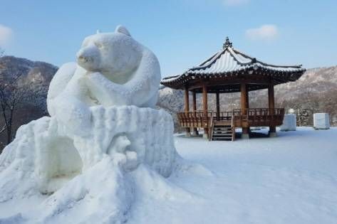 楊州雪花節雪雕作品