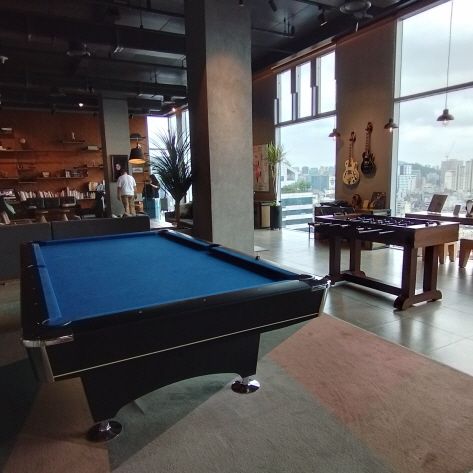Blue Roof Lounge