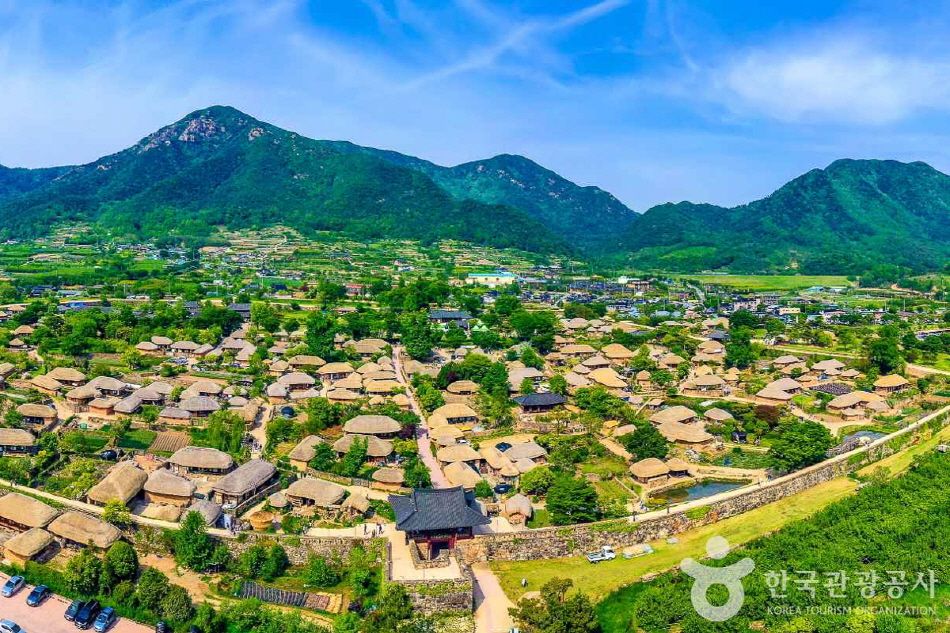 A view of Naganeupseong Walled Town (Source: Korea Tourism Organization Gallery)
