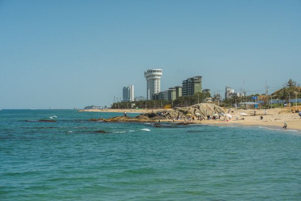 Sageunjin Beach