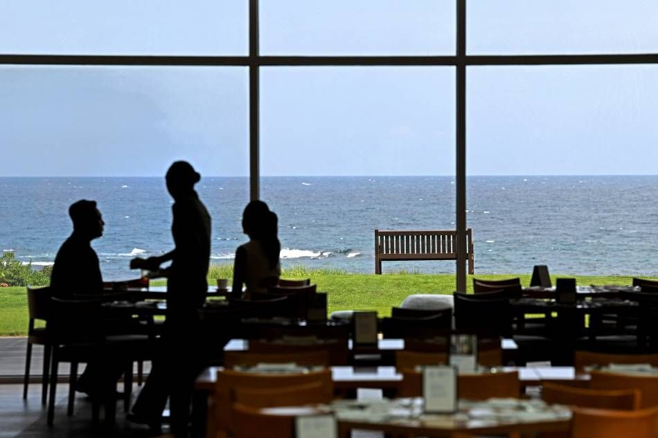 Ресторан с обслуживанием в течение всего дня Sum Mora