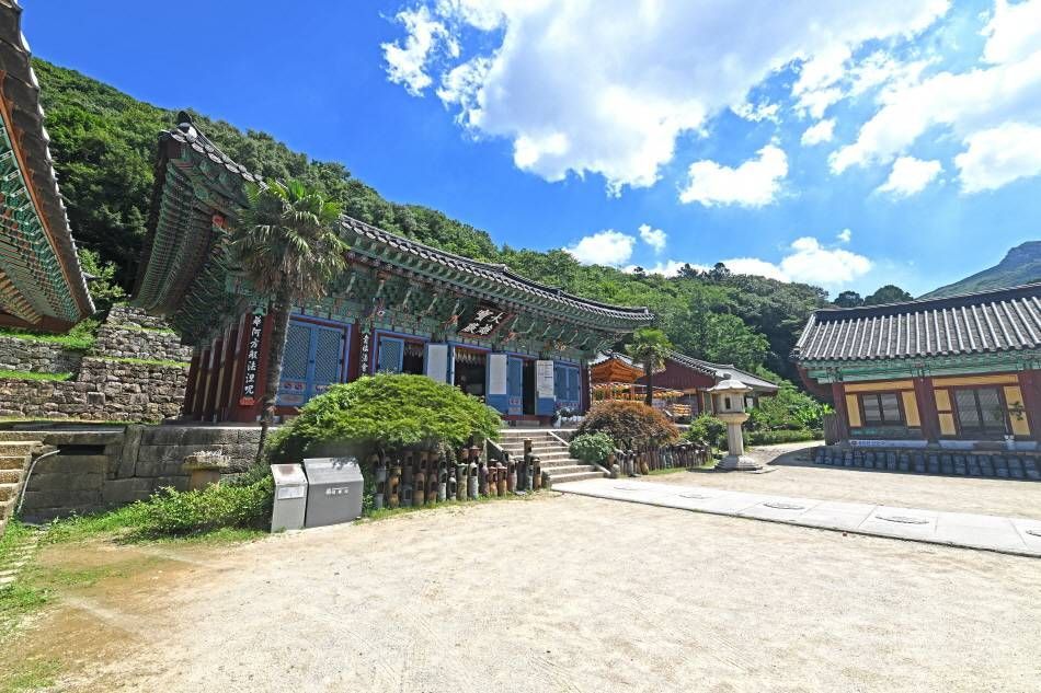 Павильон Тэунбочжон храма Тэхынса