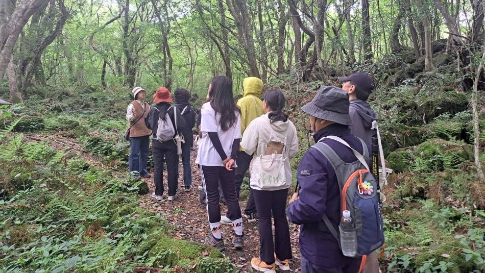 Участники программы &laquo;Сквозь лес Котчаваль&raquo; ⓒ Природный рекреационный лес Кёрэ