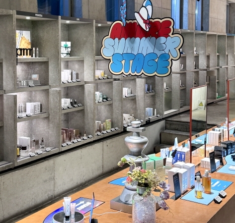 各季产品策展台