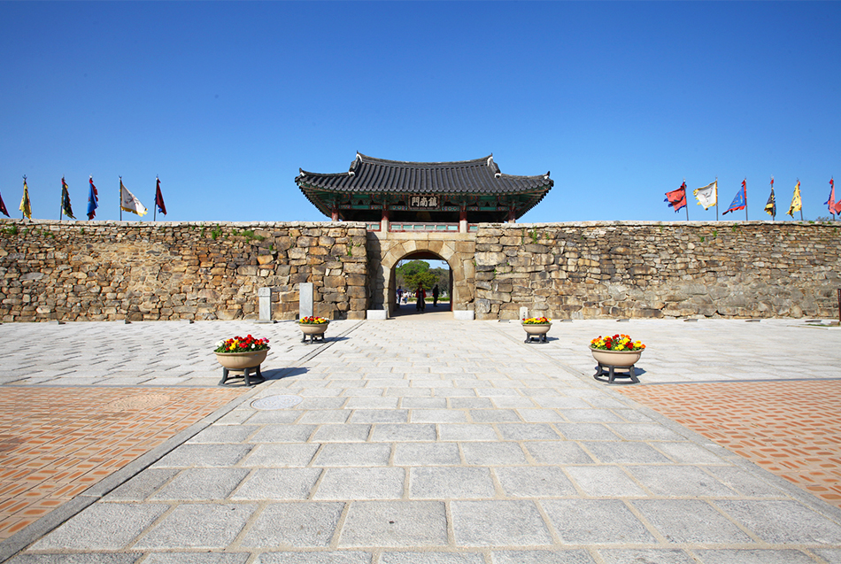 Haemieupseong Walled Town 