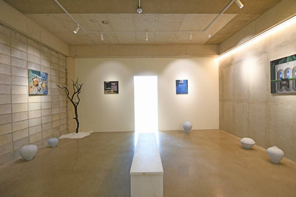 Выставочное пространство на 1-м подземном этаже