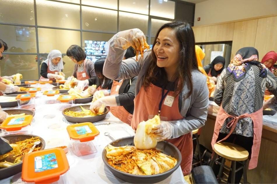 Una clase de cocina para extranjeros en el Museo Kimchikan