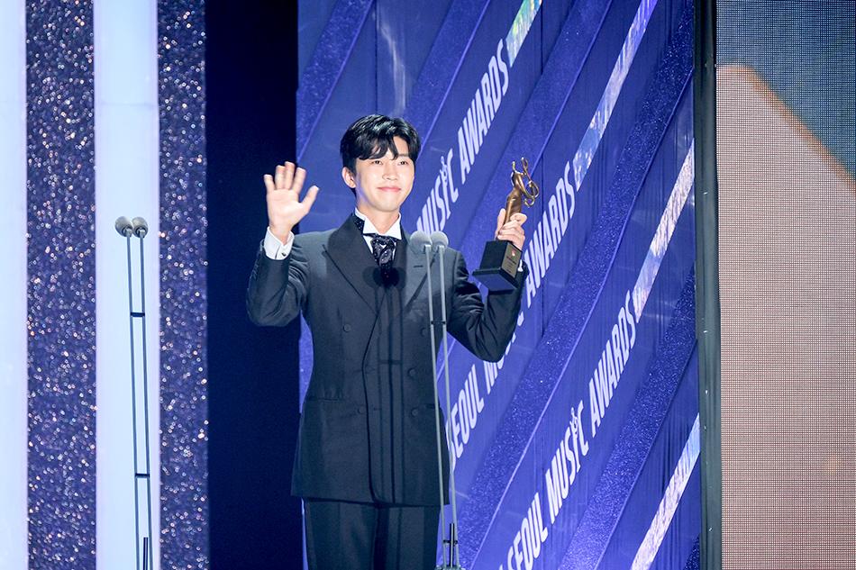 Lim Young Woong (Original Soundtrack Award, Trot Award, Bonsang (Main Award), Popularity Award)