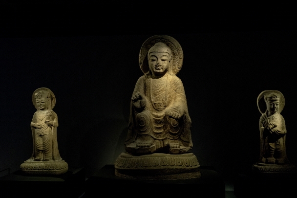 Silla-period Buddhist sculptures at Gyeongju National Museum (Credit: Getty Images Bank)