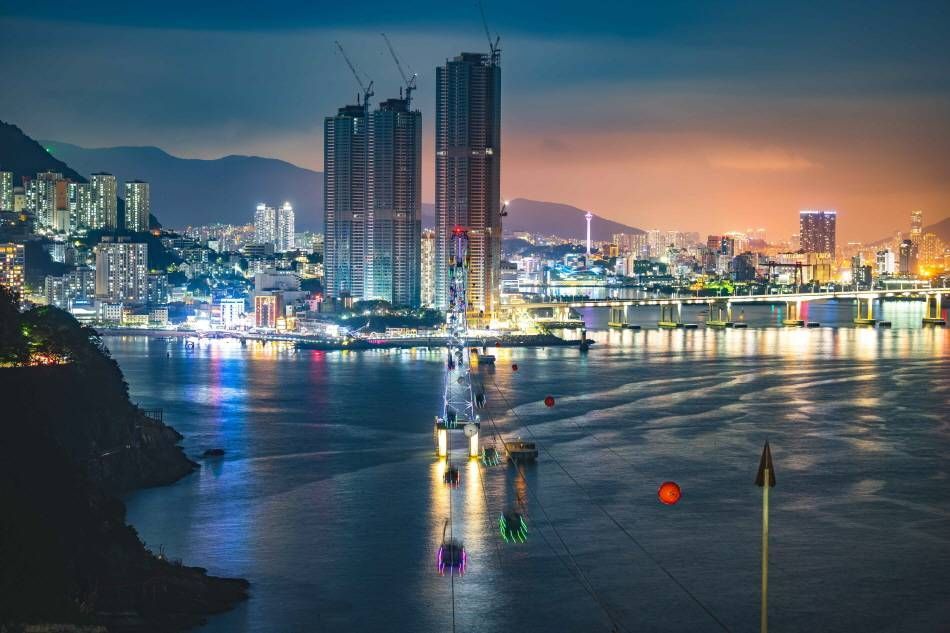岩南公園から眺める松島海上ケーブルカーと美しい夜景