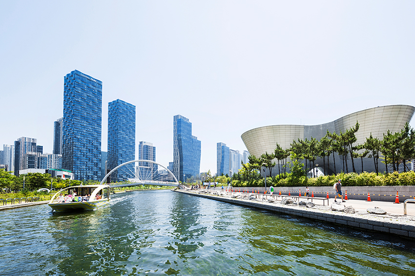 Центральный парк в Сондо