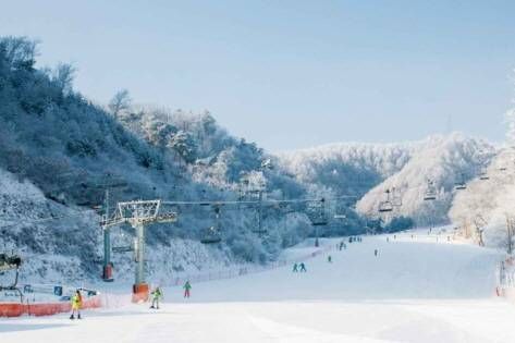 伊利希安江村滑雪渡假村