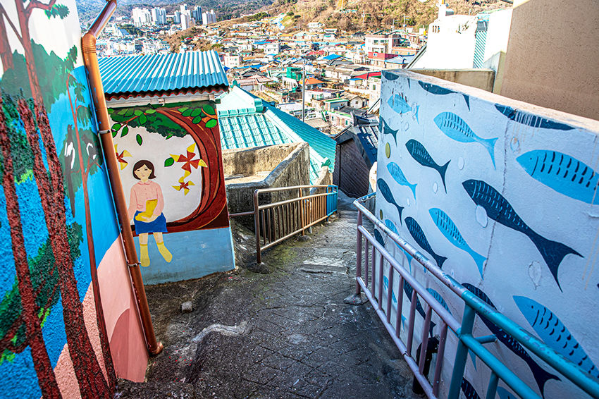 東海田谷牆巷(燈塔壁畫村)