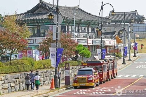 華城御車