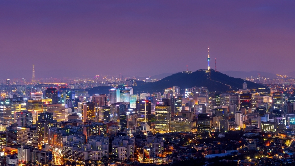 <em>Photo: Seoul’s nightscape</em>