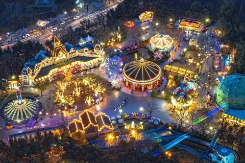 E-WORLDイルミネーション