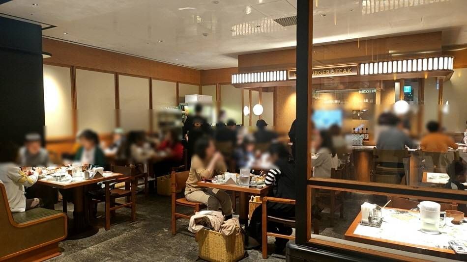 味道韩牛汉堡排店面