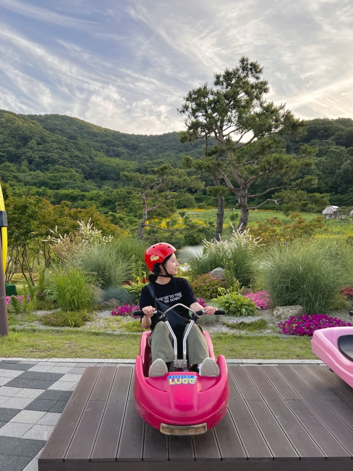 Luge cart photo zone (Credit: Travel Leader 15th gen. Lee Sujeong)