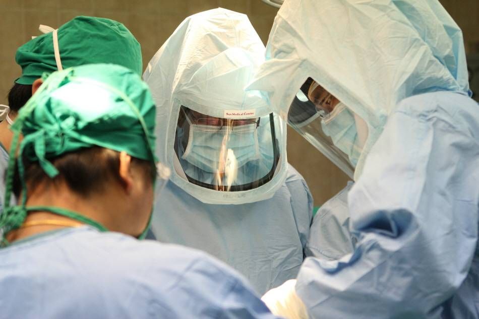 Joint surgery scene