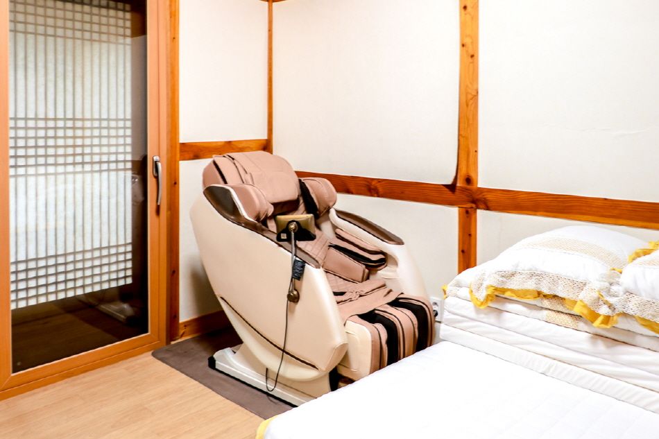 義慈王韓屋室內
