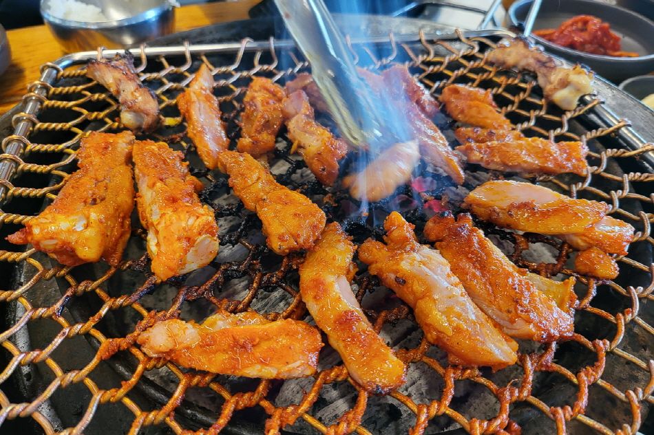 Charcoal-grilled Chicken at Todam
