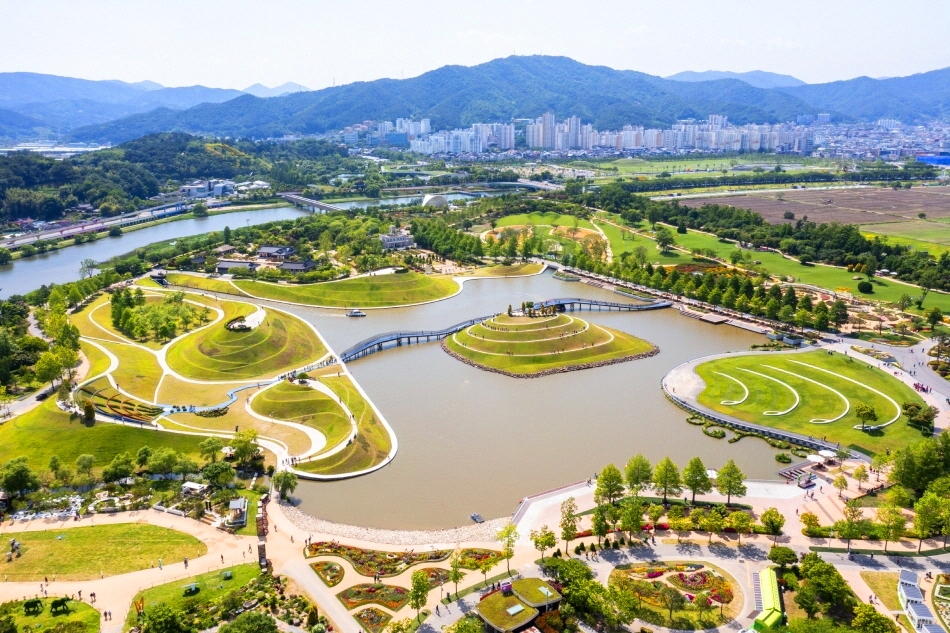 Vistas panorámicas desde el Jardín Nacional de la Bahía de Suncheonman