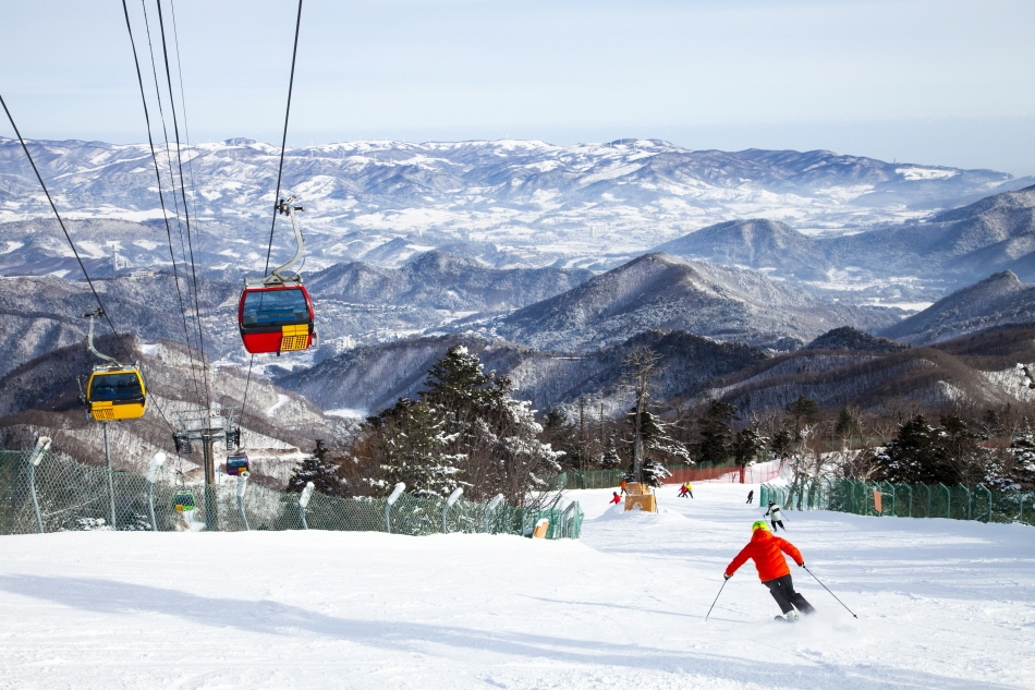 Mona龍平渡假村滑雪場雪景