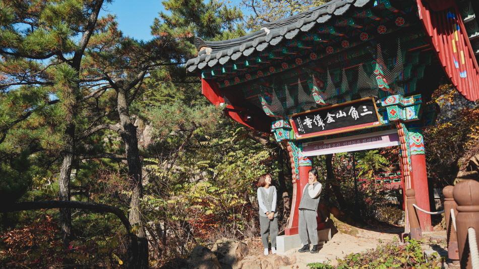 ソウルにある金仙寺の山門・一柱門