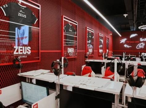 Live Esports Experience