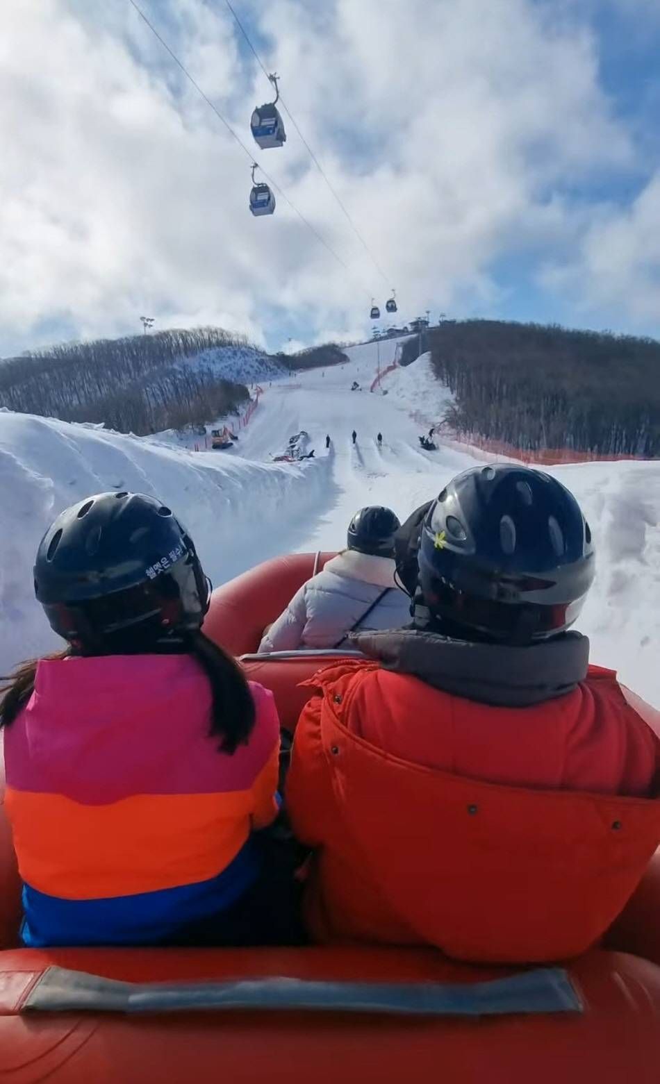 海雲渡假村大型充氣雪橇