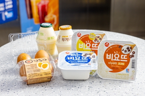 From the left, Gamdongran Egg, Banana Flavored Milk, Together Flavored Milk, Viyott trio 